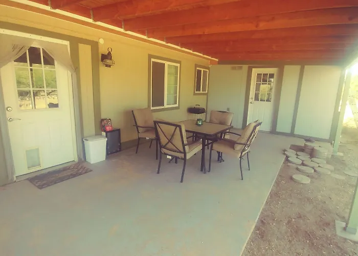 Double R Guest Ranch *